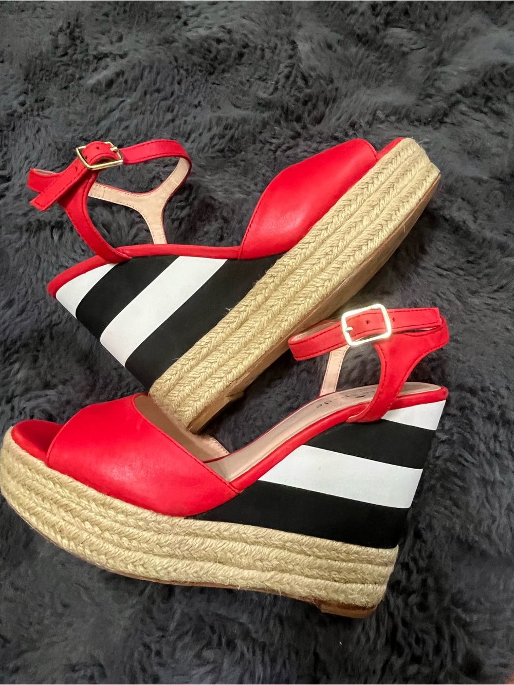 Kate Spade  Red Leather Wedge Sandals with Striped Platform 7.5M - Picture 11 of 14